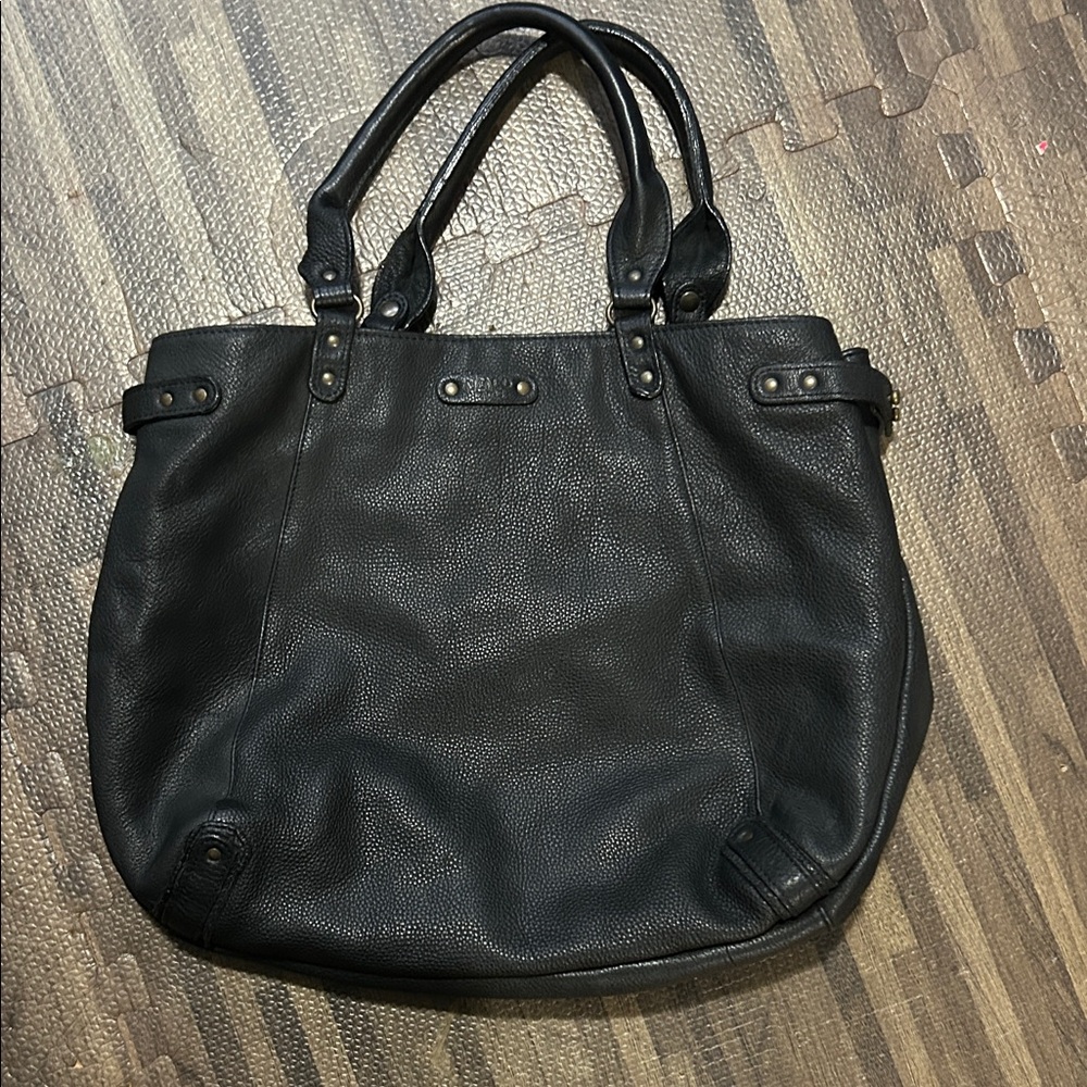 Abaco Black Leather Tote Bag - Picture 8 of 9
